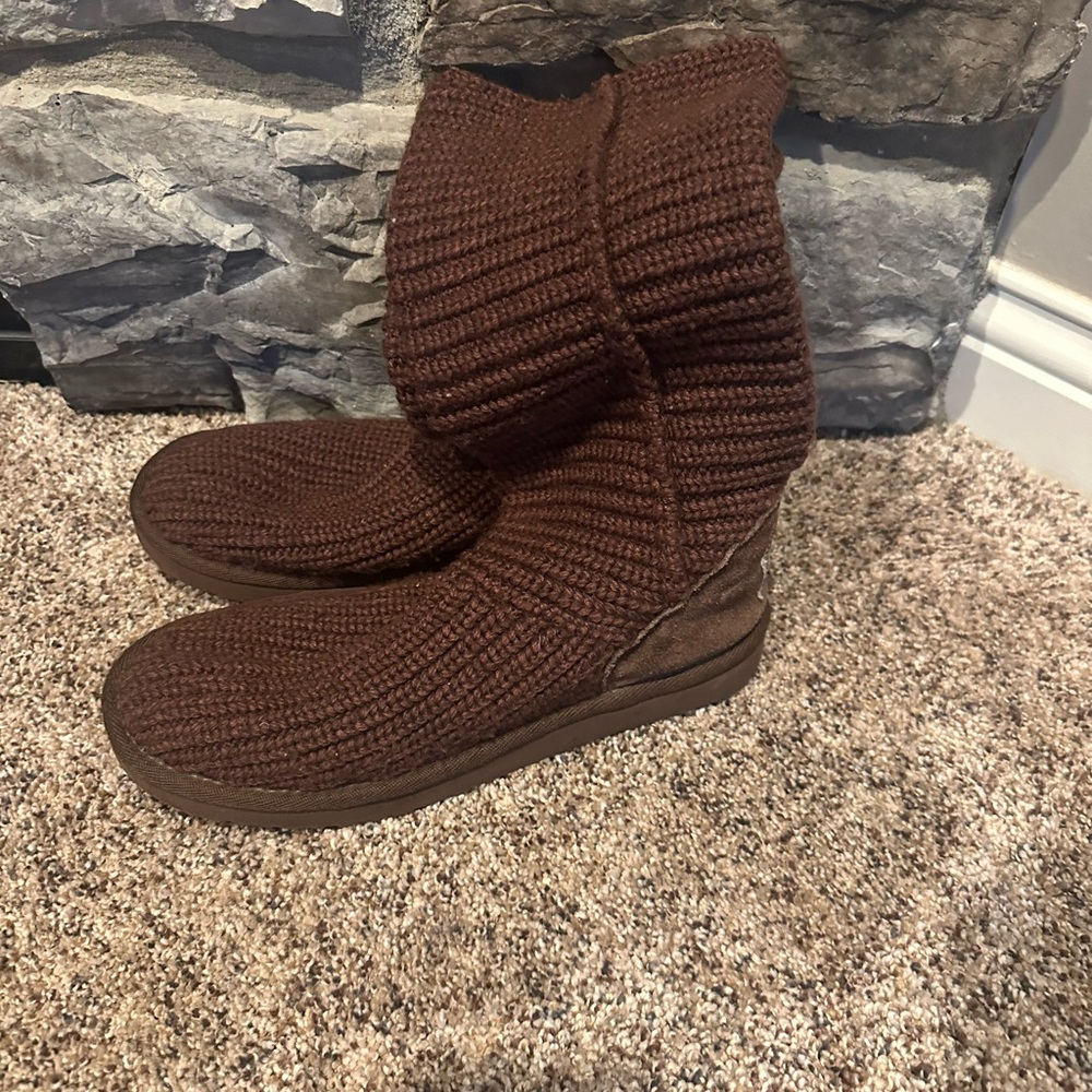 UGG Brown Knit Suede Boots